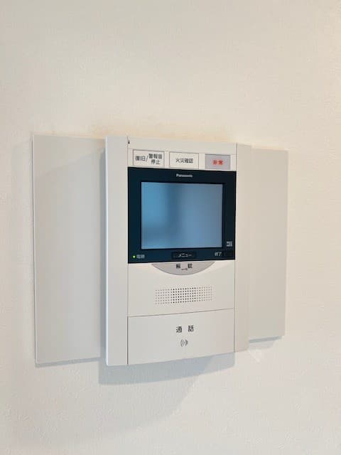 Room image 13