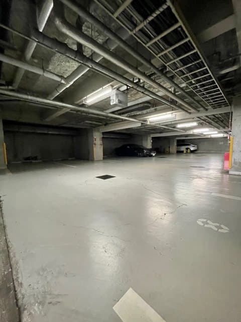 Room image 12