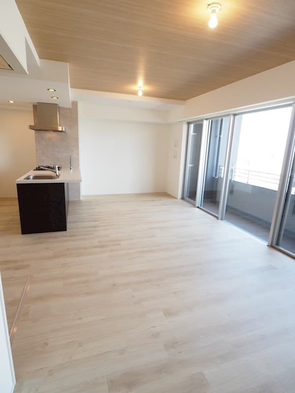 Room image 15