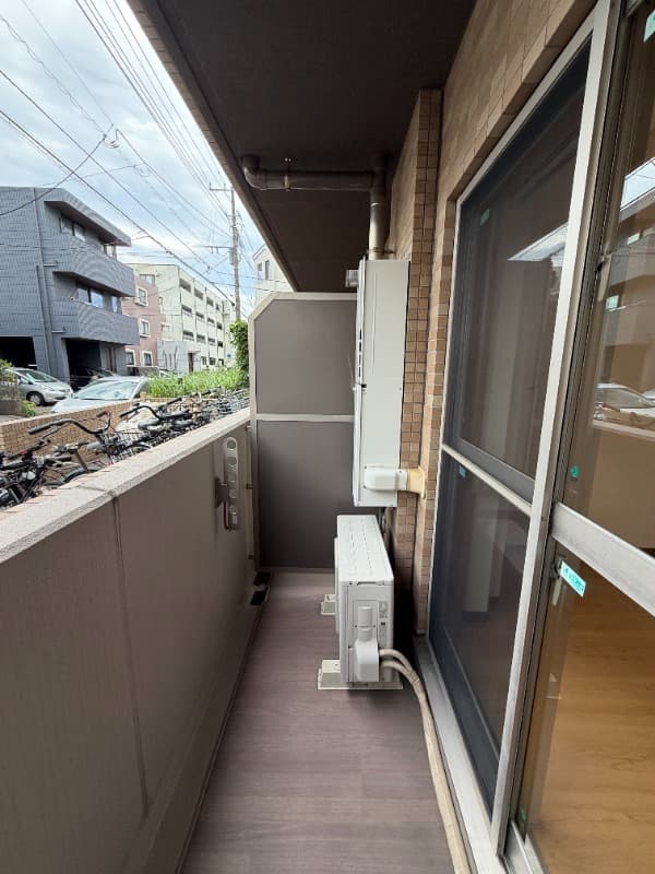 Room image 11
