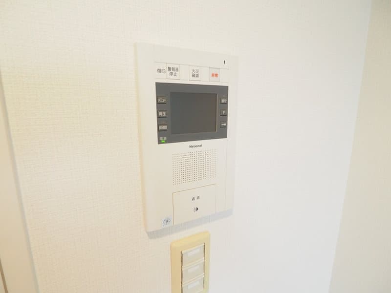 Room image 14