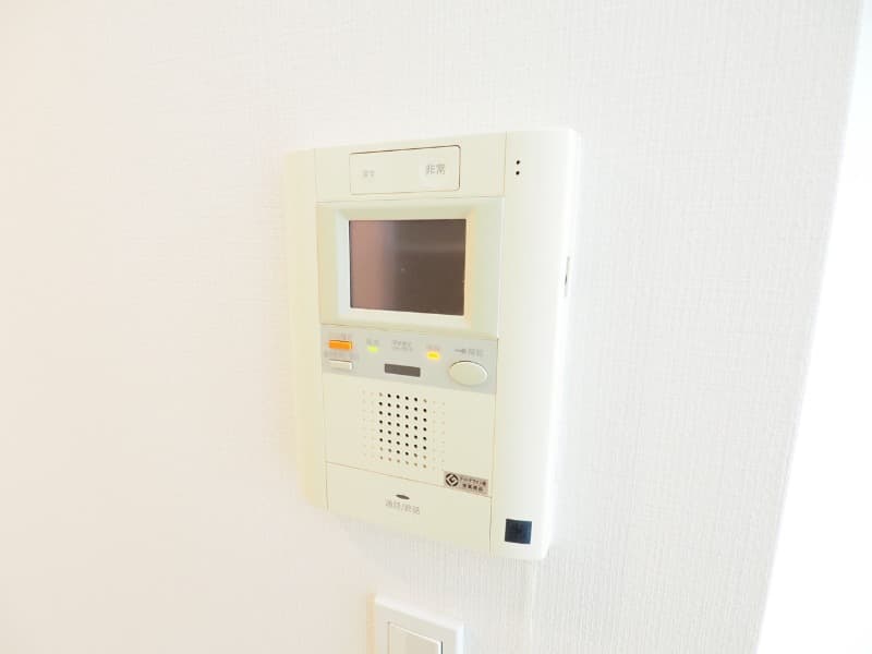 Room image 13