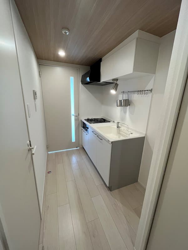 Room image 15
