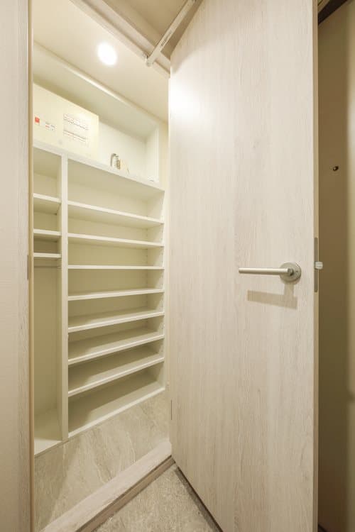 Room image 9