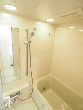 Room image 9