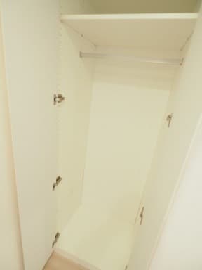 Room image 15