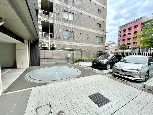 Room image 12
