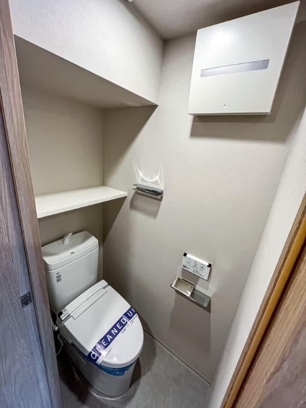 Room image 8