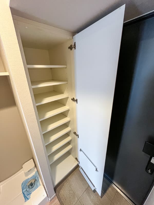 Room image 12