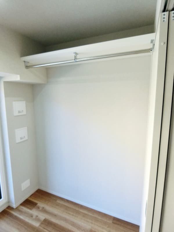 Room image 13
