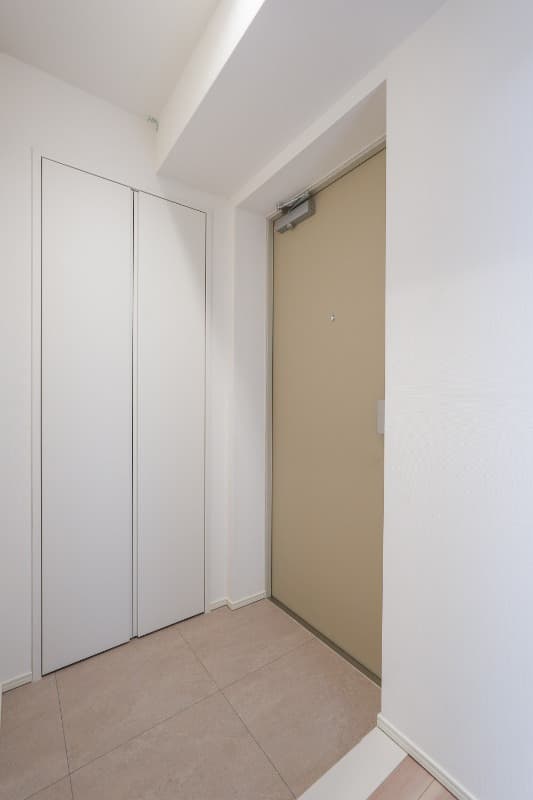 Room image 12