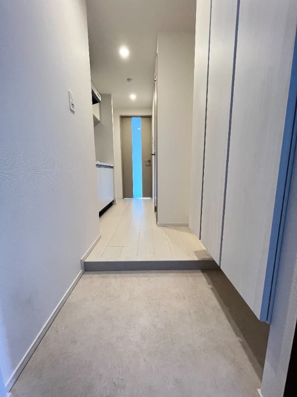 Room image 11