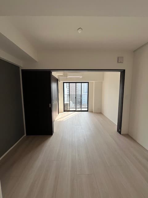 Room image 14