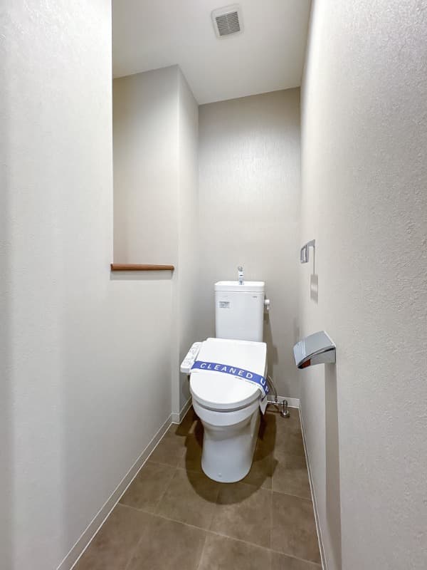 Room image 10