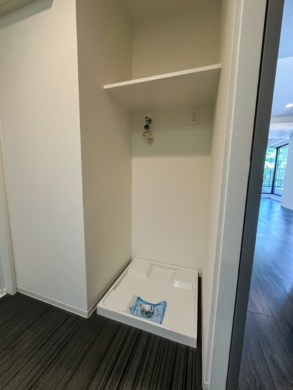 Room image 14