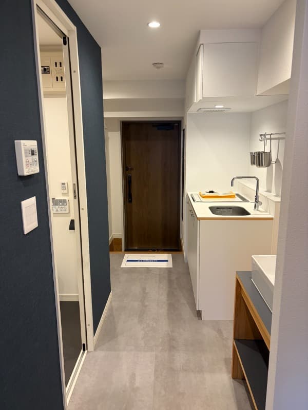 Room image 9