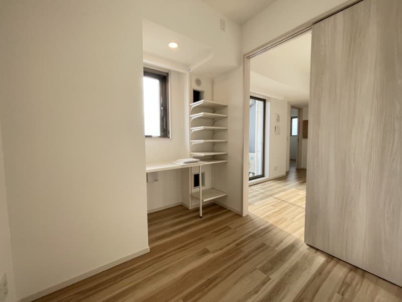 Room image 12