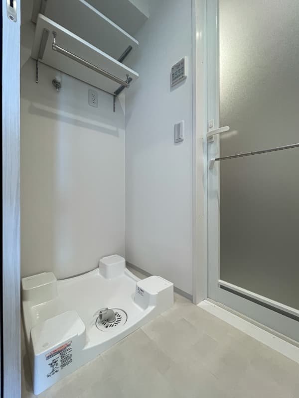 Room image 10