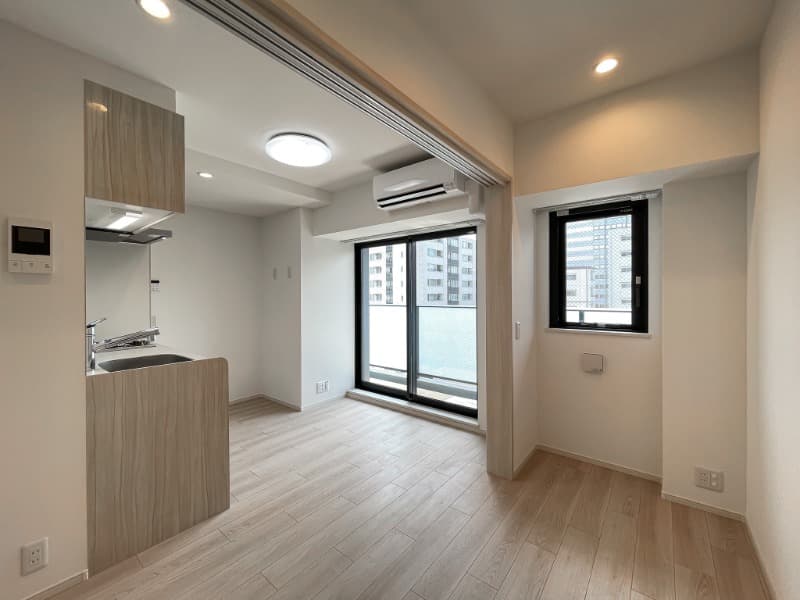 Room image 13