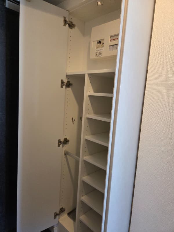 Room image 10