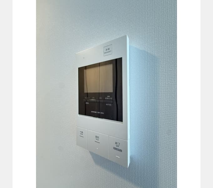 Room image 10