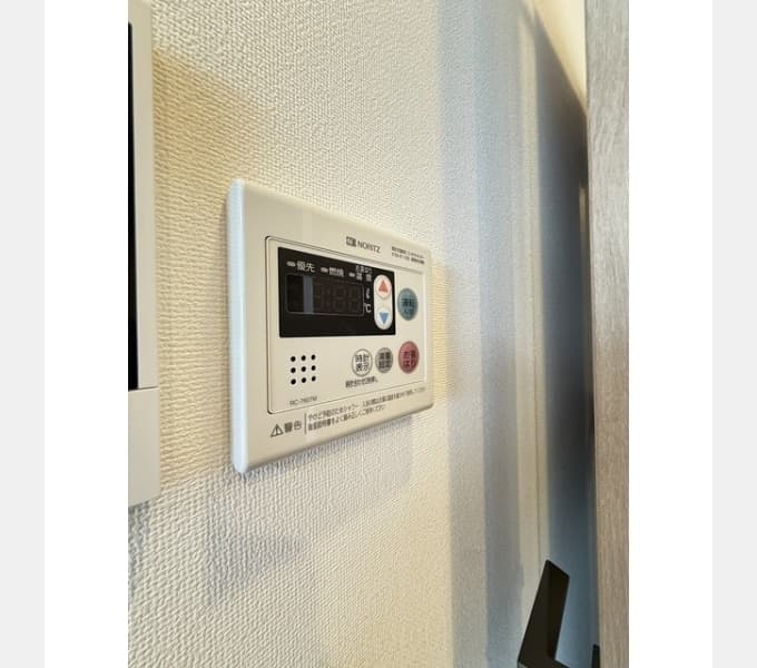 Room image 10