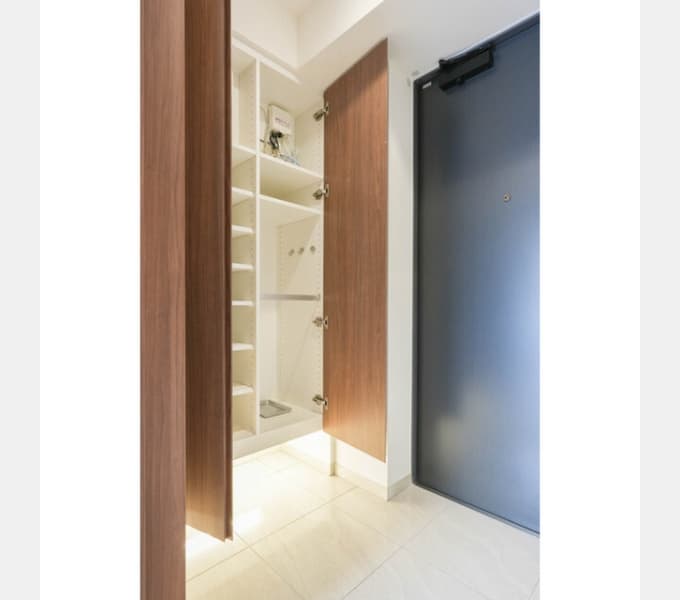 Room image 13