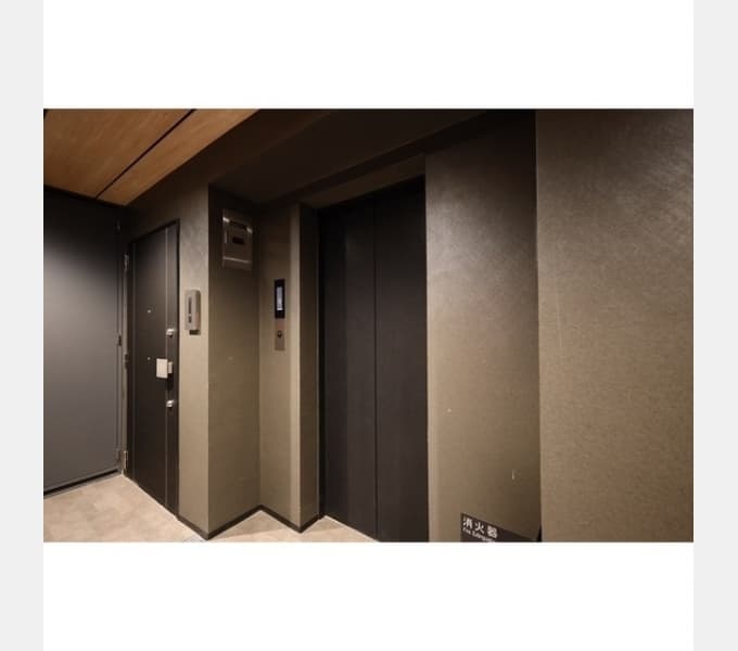 Room image 10