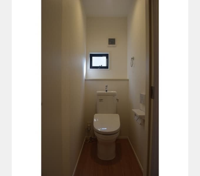 Room image 13