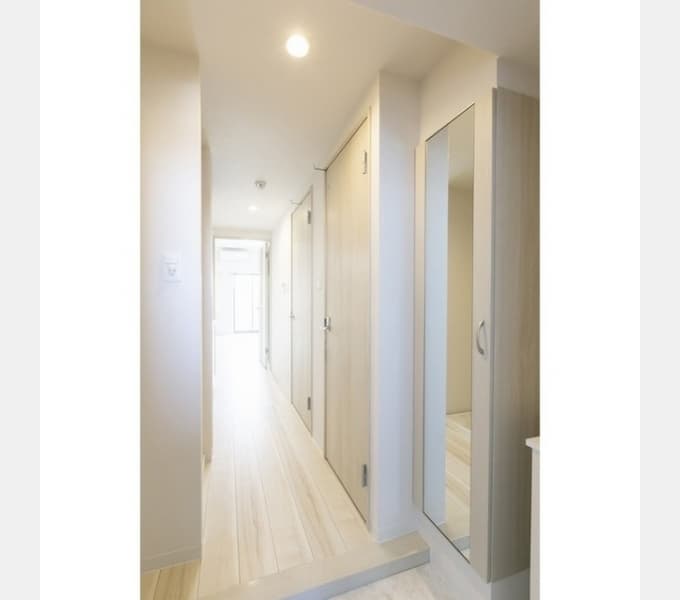 Room image 9