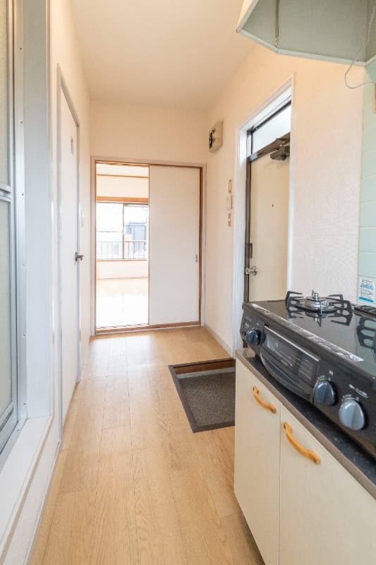 Room image 9