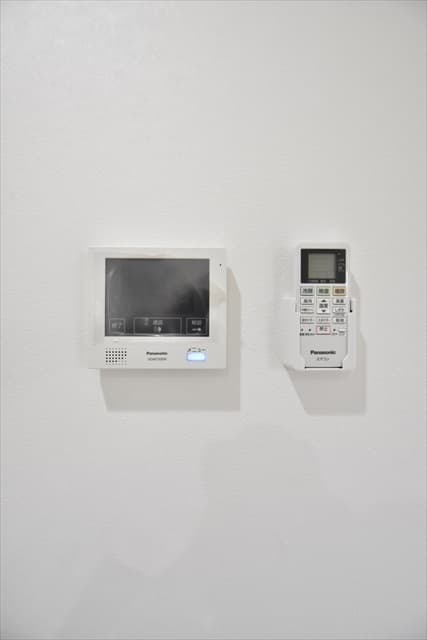 Room image 12