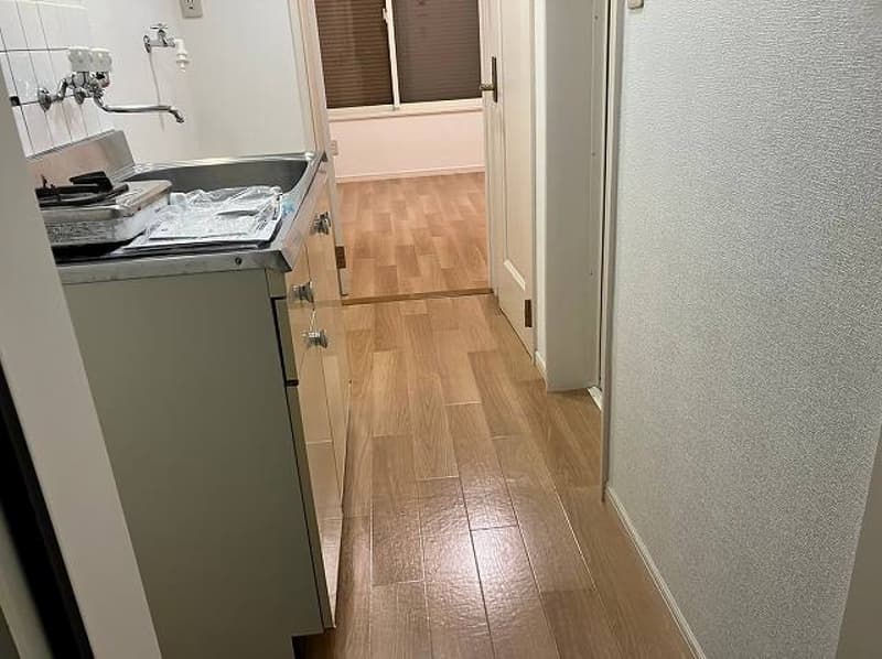 Room image 10