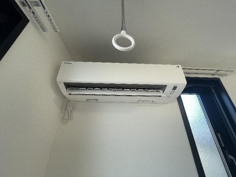 Room image 9