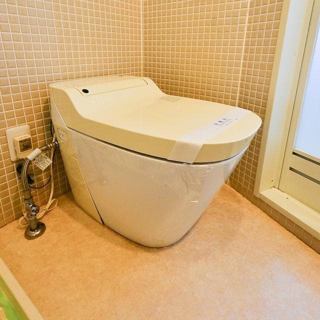 Room image 10