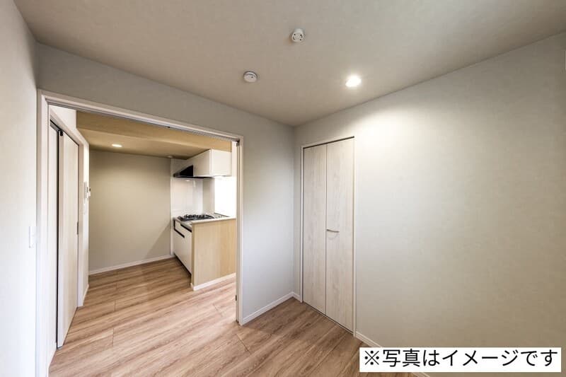 Room image 10