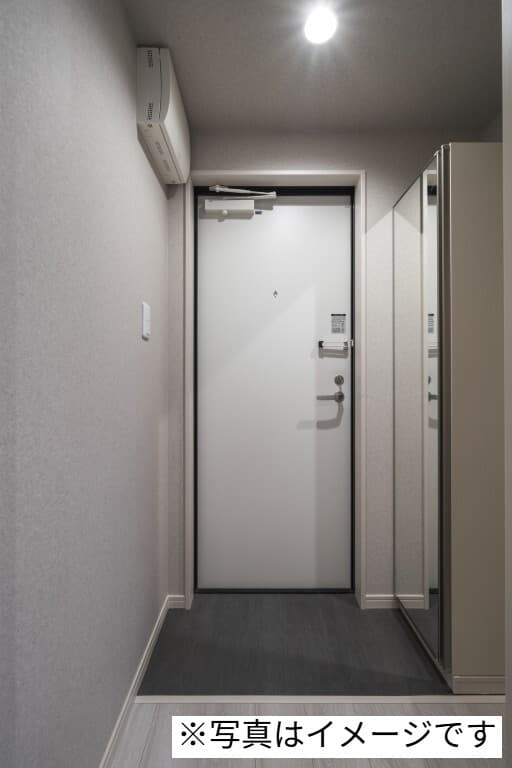 Room image 14