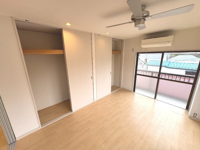 Preview interior of Kronos Sachigaoka