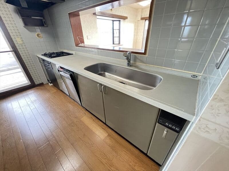 Room image 10