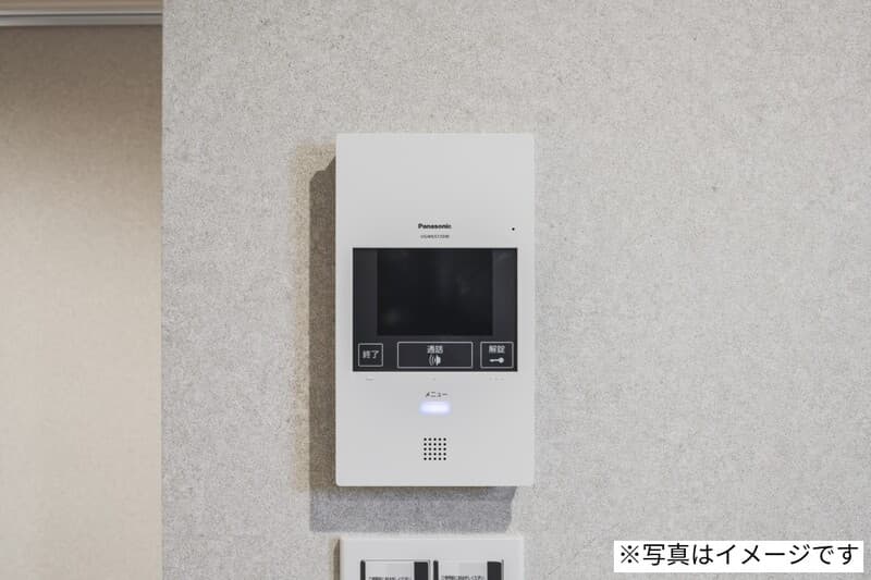 Room image 10