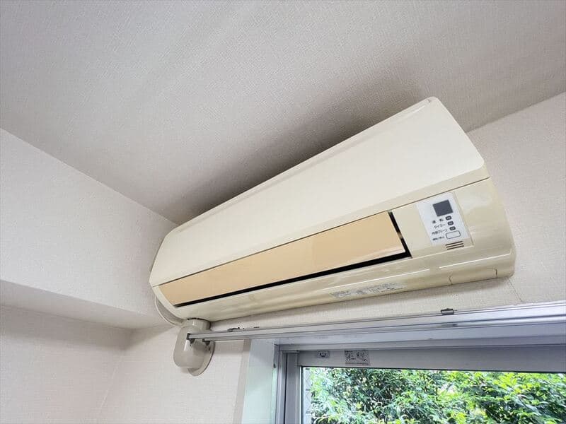 Room image 12