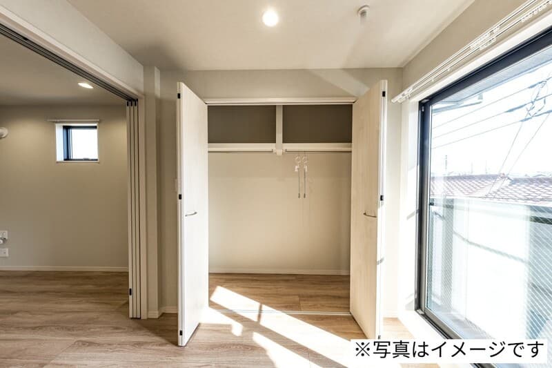 Room image 9