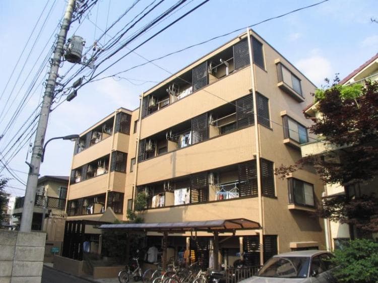 Main exterior of bay coat