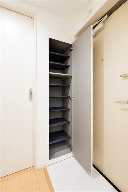 Room image 14