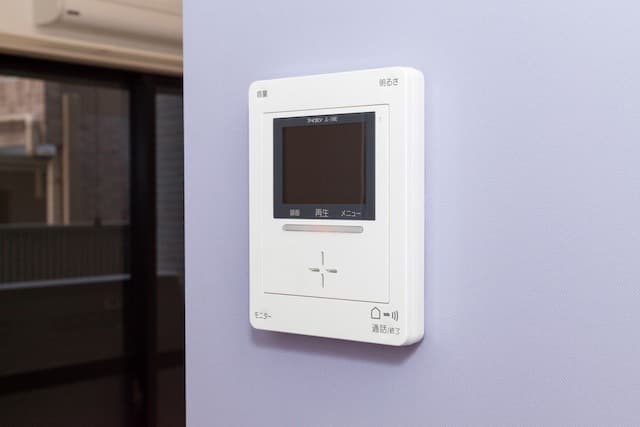 Room image 11