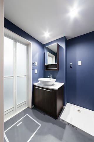 Room image 13