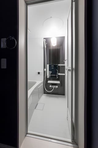 Room image 14