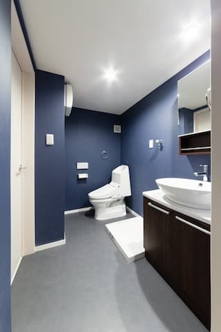 Room image 15