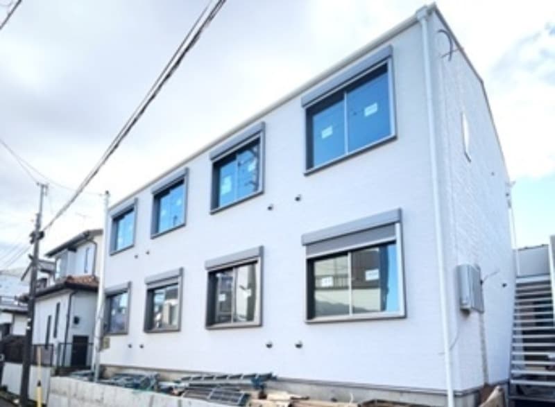 Main exterior of Ouranos Katsutadai