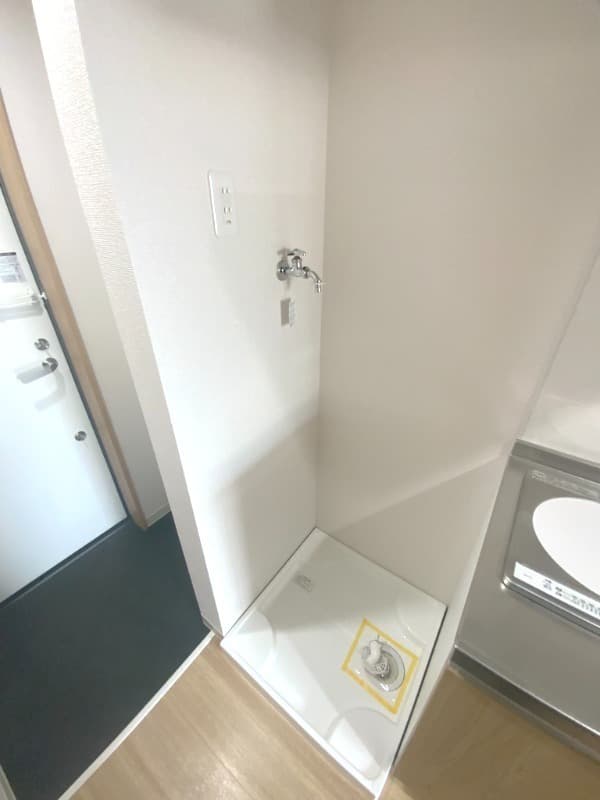 Room image 10